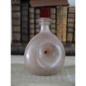 Ring-shaped Gourd In Pink Glass – Royal Manufactory Of La Margeride (18th Century)