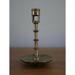 Bougeoir gothique flamand bronze – Fin du XVe siècle – Époque médiévale Moyen Age Haute époque