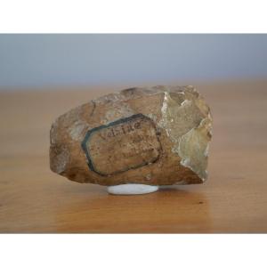Fragment de hache polie néolithique – Velaine près de Namur – ancienne collection XIXe siècle 