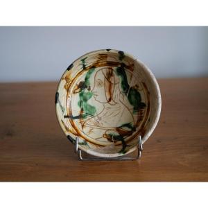Italian Majolica Bowl With Sgraffito Decoration – Ferrara, Emilia-romagna, Late 15th–early 16th Century