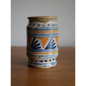 Small Dutch Majolica Apothecary Albarello, Circa 1550–1600. High 16th Century