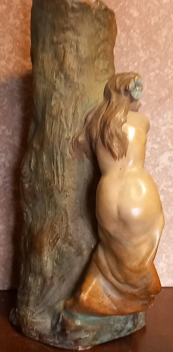 Pierre Etienne Campagne Painted Terracotta Sculpture Of A Young Girl Leaning On A Tree -photo-3