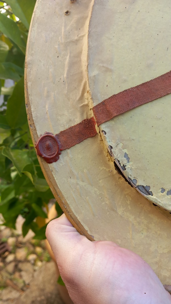 Multiple Reliquary Oval Frame Stuccoed 16 Relics Seals Sacred Heart 19th Century  -photo-3