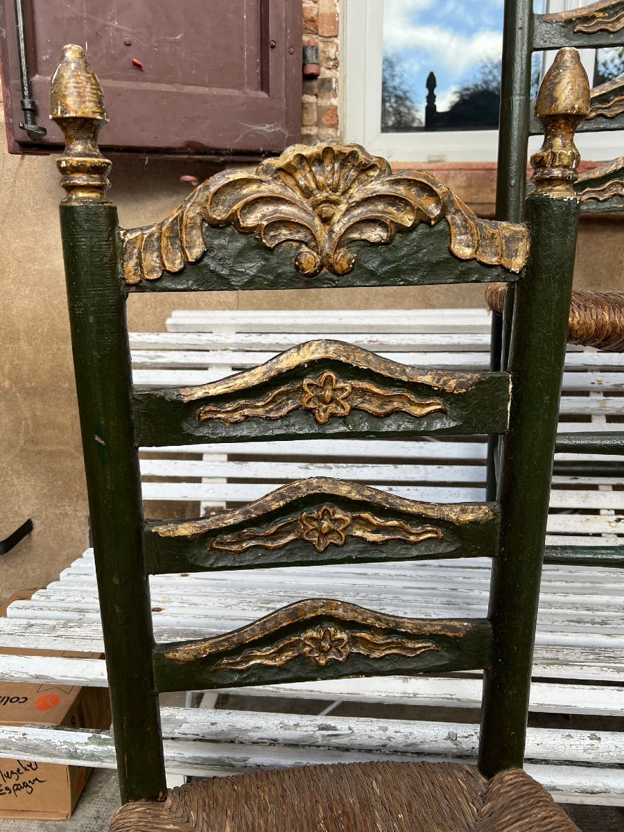 Suite de Trois Chaises Paillées en Bois Polychromes et Dorées XVIIIe Siècle Espagne -photo-3