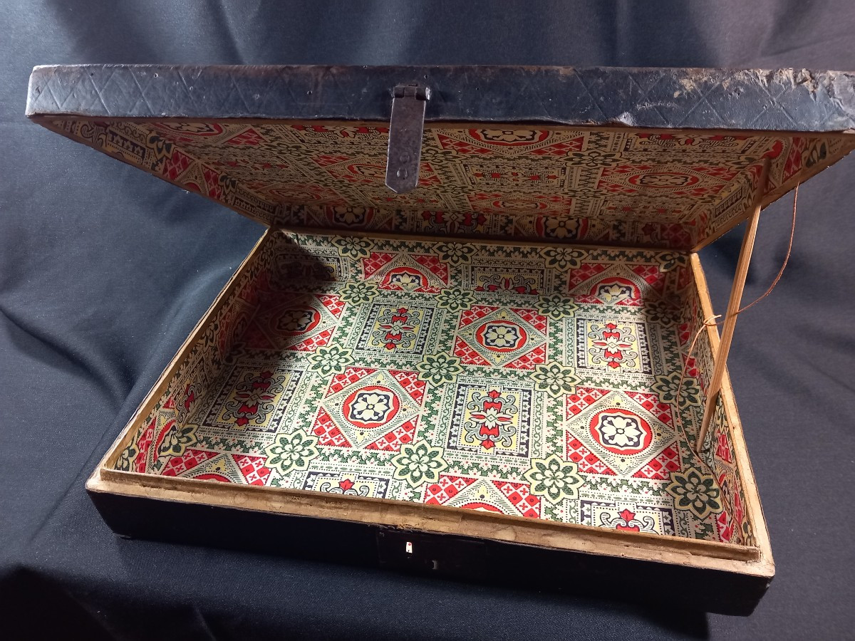 Grand Coffret à Courrier en Cuir Décor aux Fers Papier Marbré Intérieur-photo-3