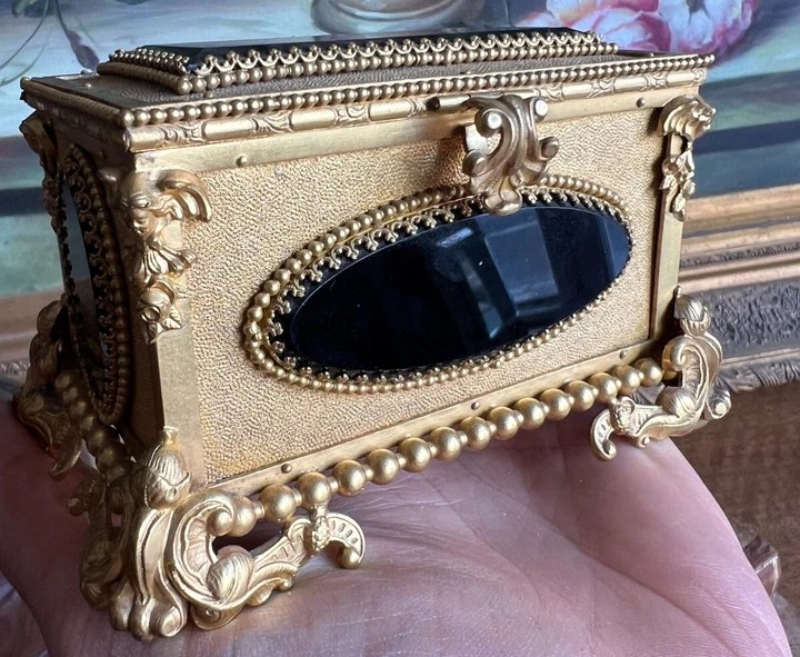 Nicolas Morfau Coffret Bijoux Métal Doré XIXe Epoque Napoléon III Verres Noir-photo-2