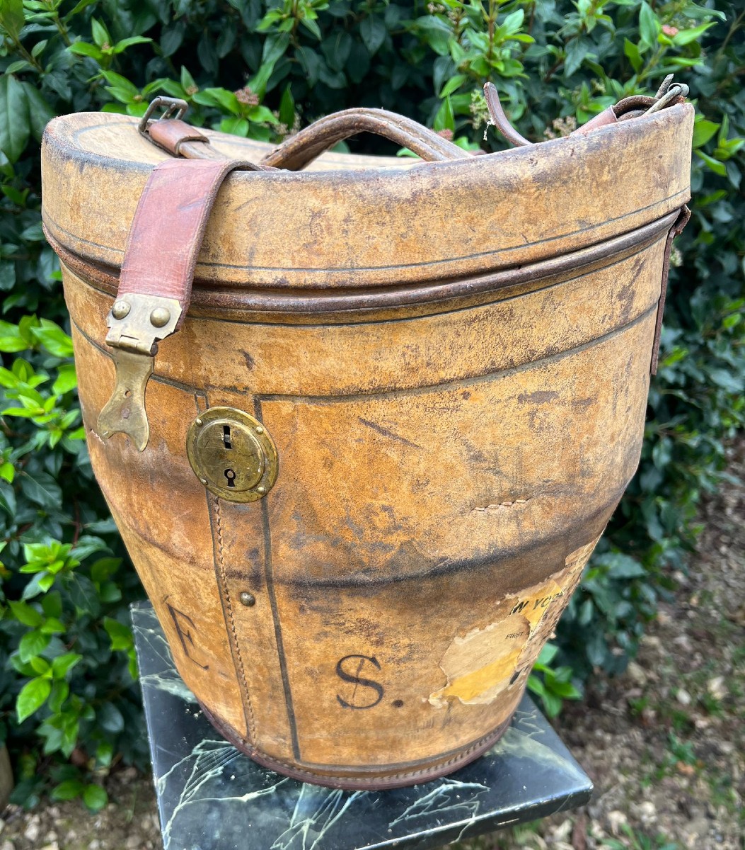 Delion Paris Hatbox, Transatlantic Voyages Label, New York Ocean Liner, Monogram Es