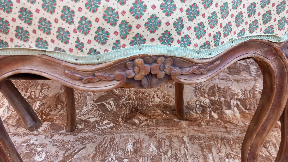 Suite de Quatre Fauteuils en Cabriolet d'Epoque Louis XV en Bois Naturel -photo-3