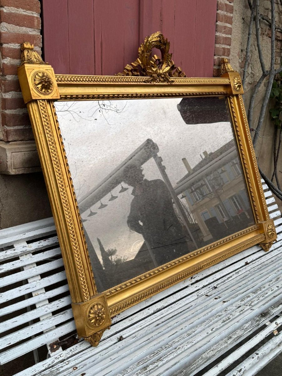 Miroir en bois sculpté et doré de style Louis XVI-Impératrice d'Epoque XIXe siècle-photo-2