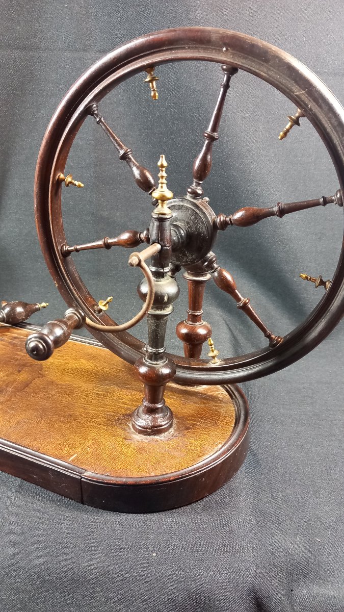 Antique Louis XV-era Silk Spool Wheel, Gilded Bronze And Turned Mahogany, With A -photo-3