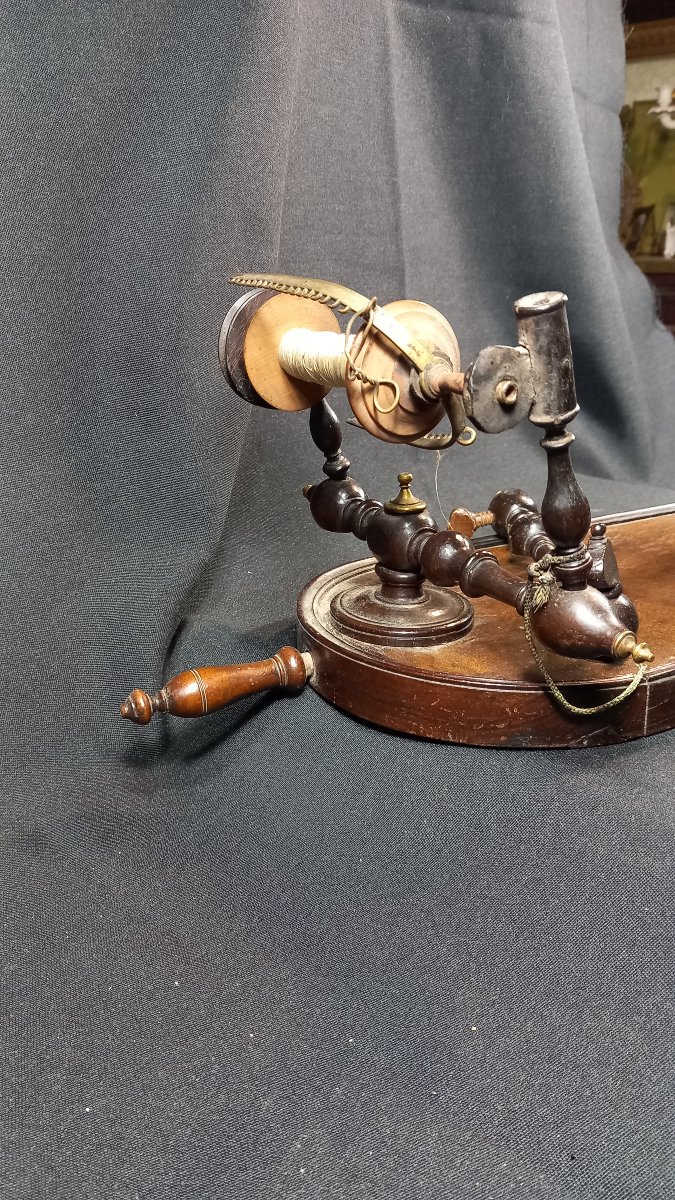 Antique Louis XV-era Silk Spool Wheel, Gilded Bronze And Turned Mahogany, With A -photo-4