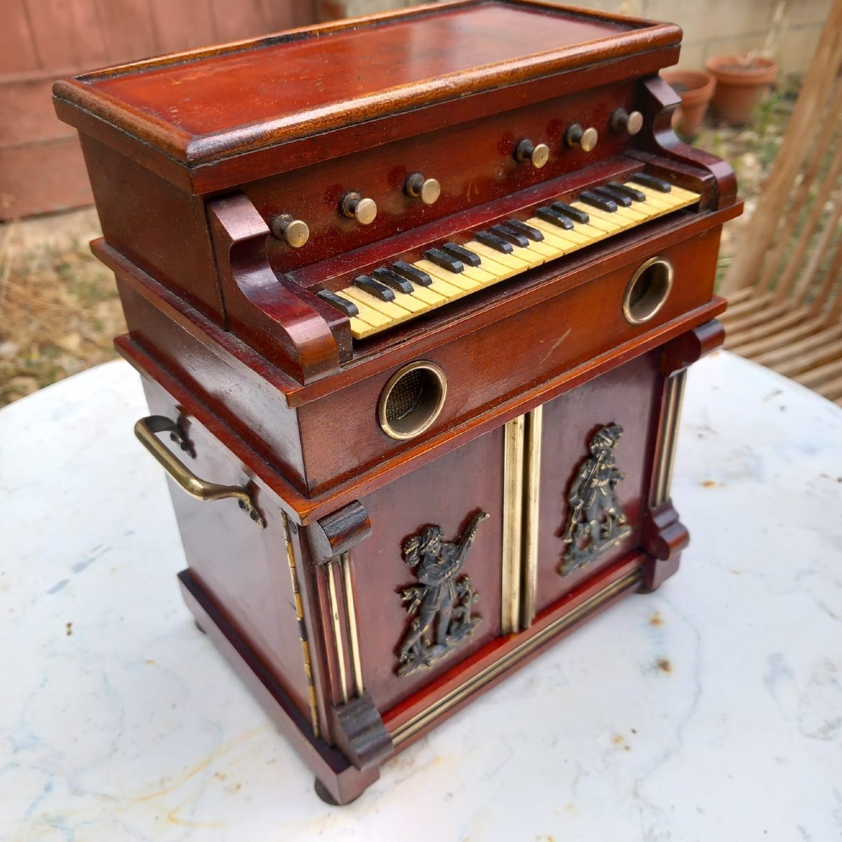 Cave à Cigares et Cigarettes en Acajou Harmonium Miniature avec Boite à Musique epoque fin 19e-photo-2