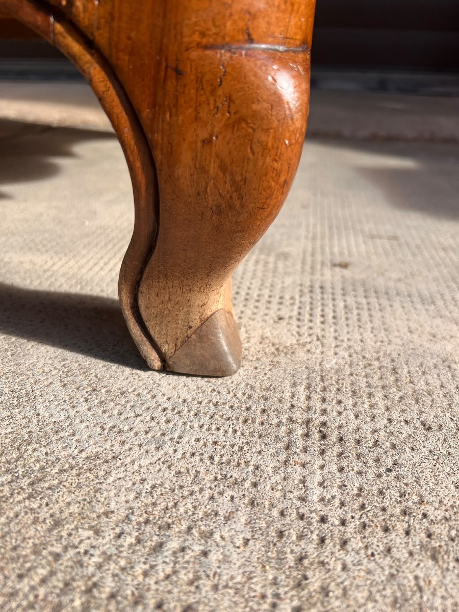 Commode dite "Arbalète" Noyer Sculpté Première Moitié du XVIIIe siècle-photo-4