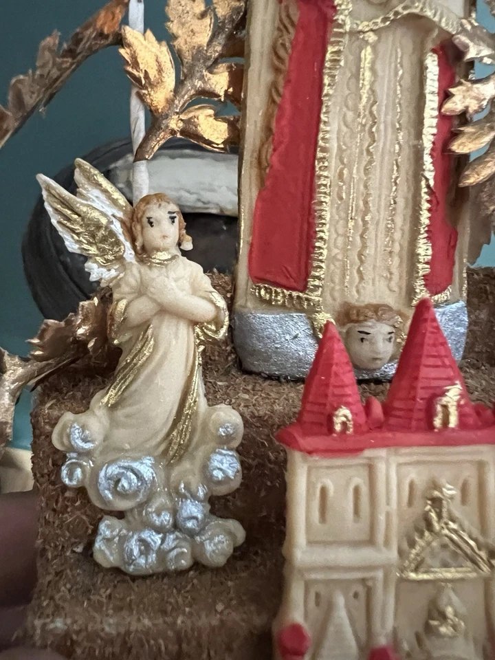 Virgin And Child In Salt Dough Under A Glass Dome—19th-century Folk Art From A Convent -photo-1