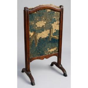 Ecran de Cheminée "Billet-doux" à Tablette en Tapisserie XVIIIe Epoque Régence Louis XV