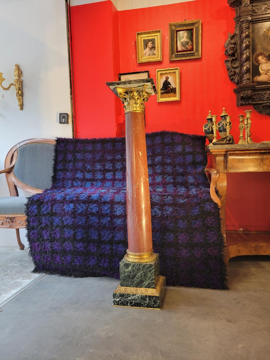 colonne-piédestal  (120cm), marbre rouge griotte et vert antique, bronze doré - xixème siècle