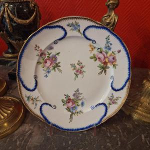 Sèvres — "feuille De Chou" Plate, Revolutionary Period