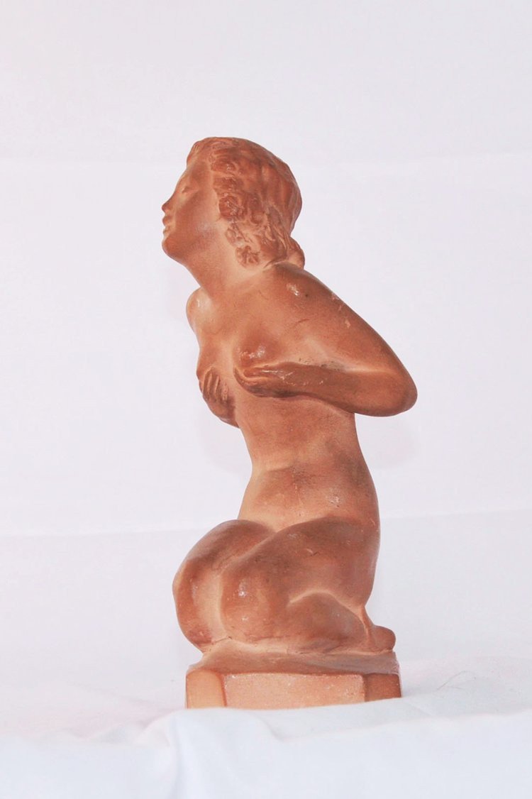 Seated Woman, Terracotta Art Déco-photo-1
