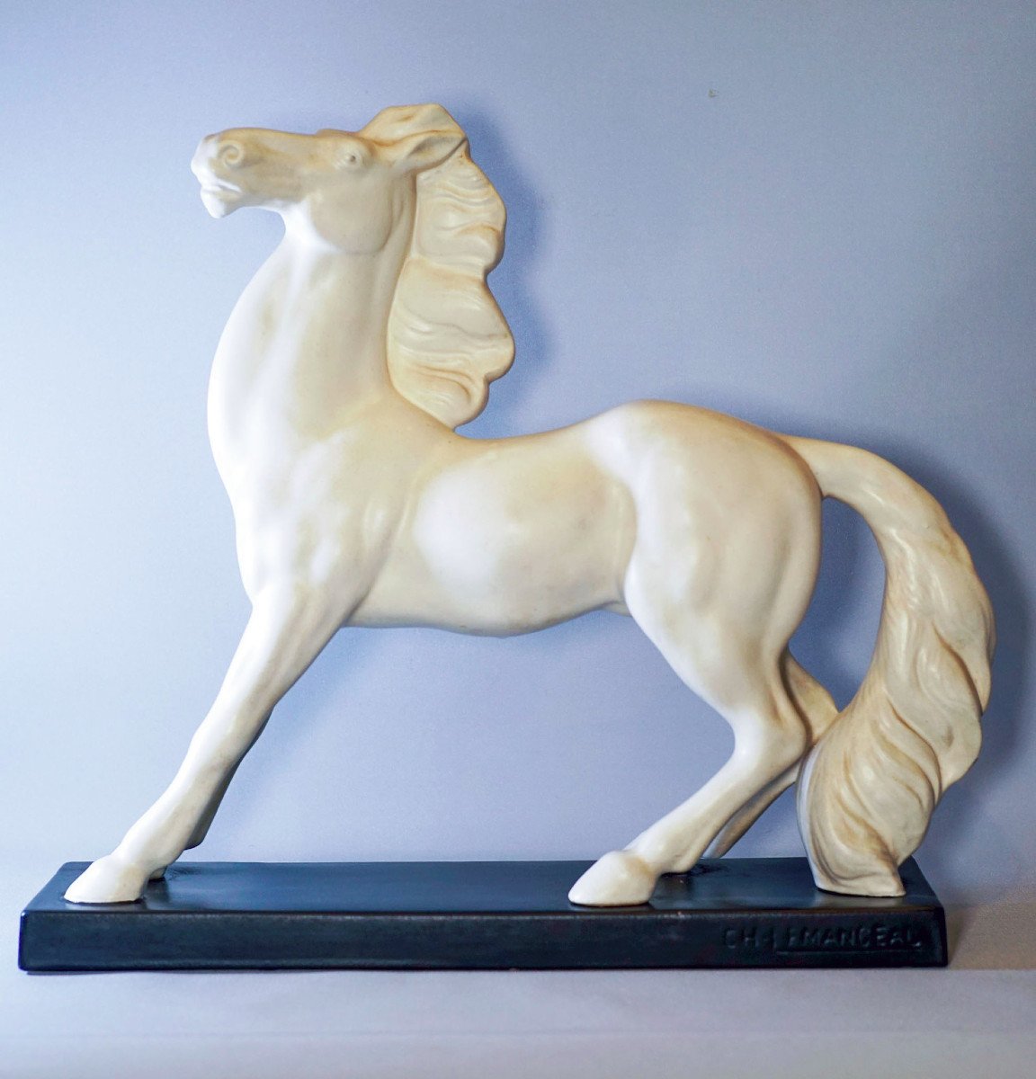 CHEVAL BLANC, céramique de LEMANCEAU