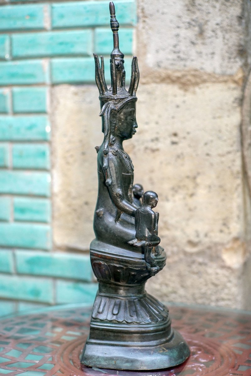 BOUDDHA BIRMANIE SHAN et ses adorants, bronze 50 cm.-photo-3