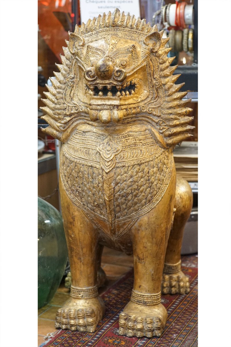 Bronze Lion, Imposing Sculpture, Gold Lacquered, Thailand