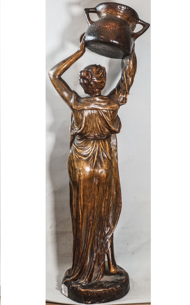 F. GROSS - GOLDSCHEIDER, Porteuse d'eau, terre cuite polychrome-photo-5
