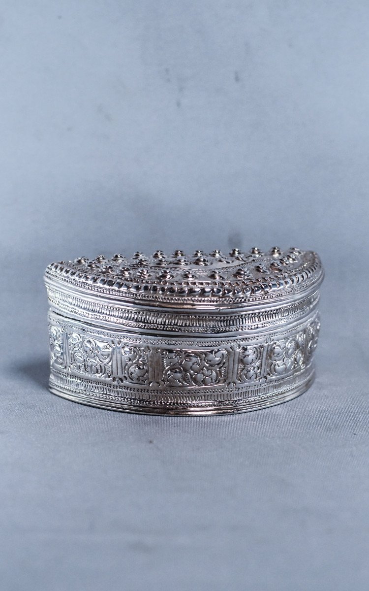 Half Moon Burmese Silver Betel Lime Box 117g-photo-6
