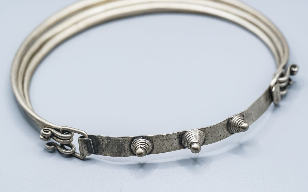 Hmong Choker Necklace - South China 2-photo-2
