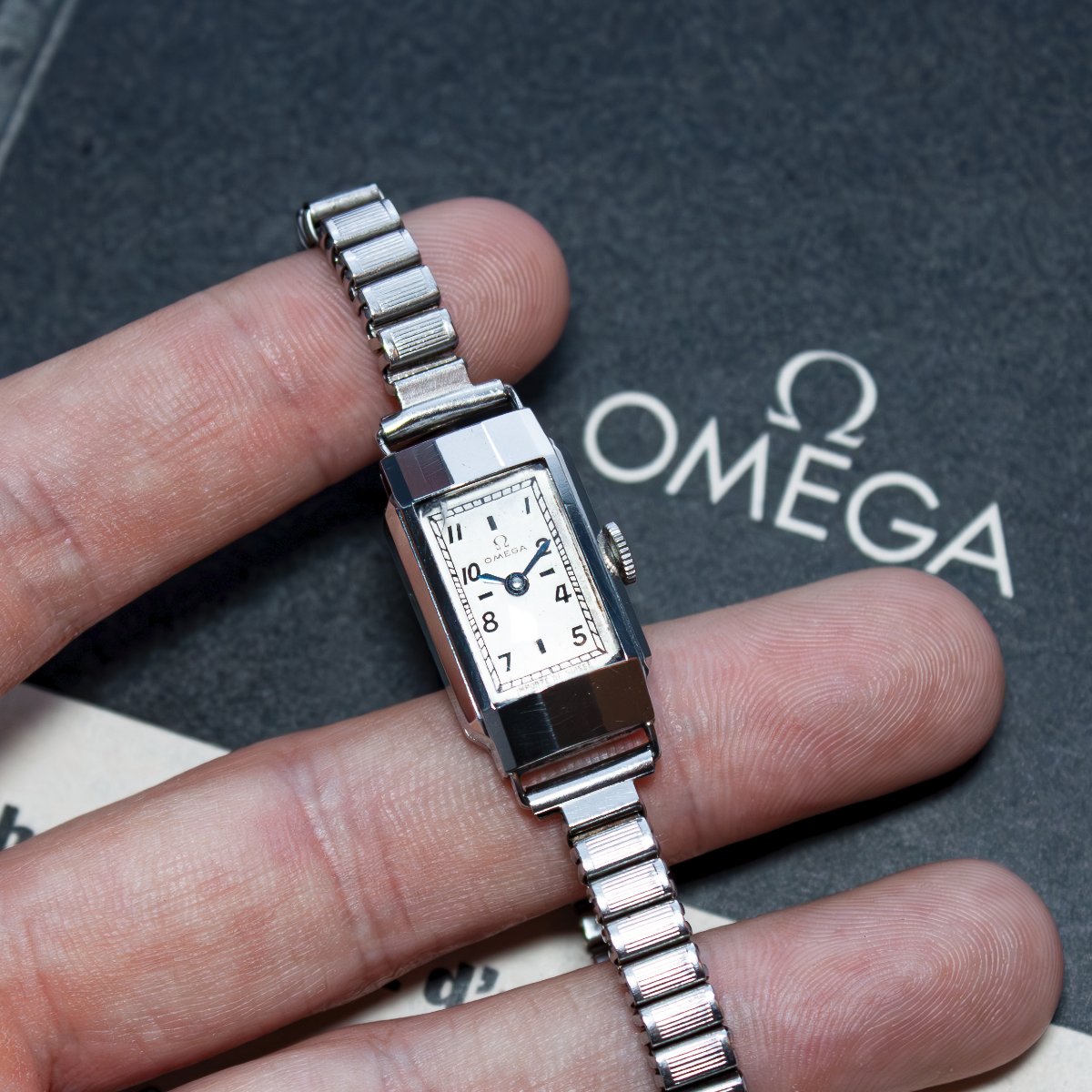 Omega Woman Art Deco 1930's Style T17-photo-4