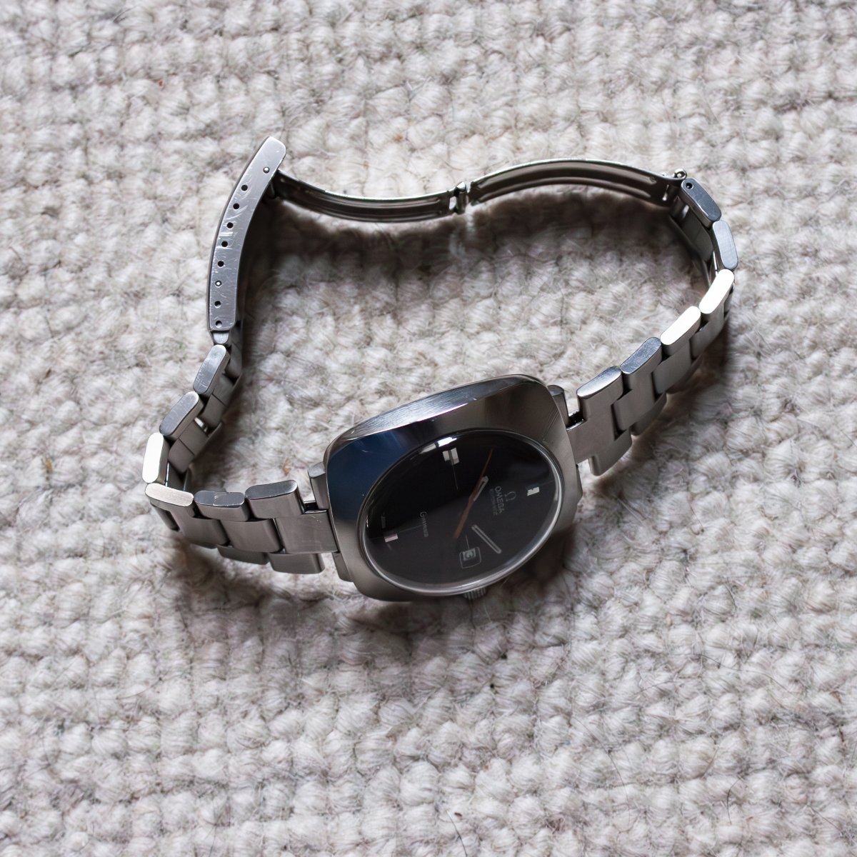 Omega Dynamic Square-photo-5