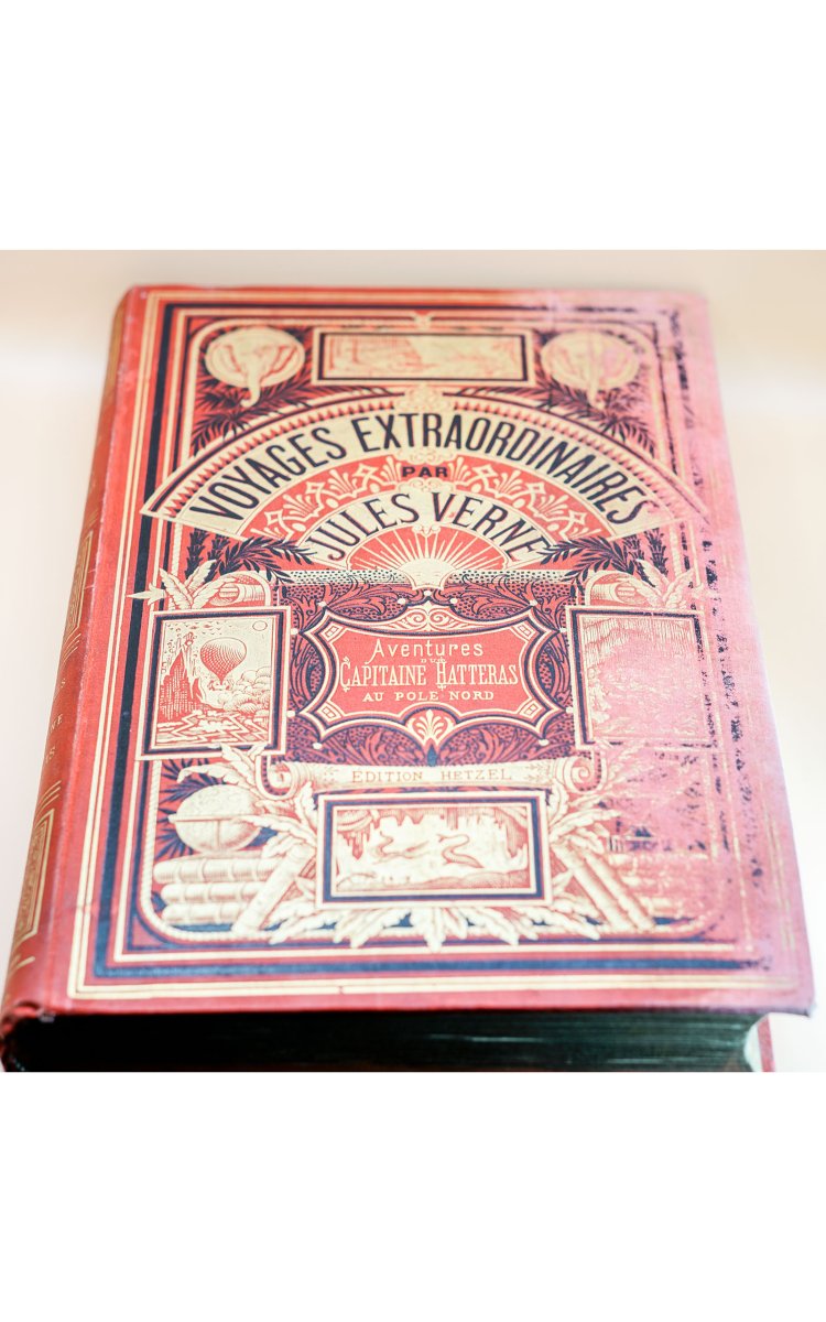 Jules Verne, "Aventures du Capitaine Hatteras au pole Nord", Editions HETZEL