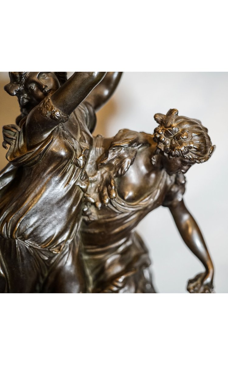 CLODION (1738-1814) d'après, "Bacchantes au tambourin et grappe de raisin" bronze-photo-3