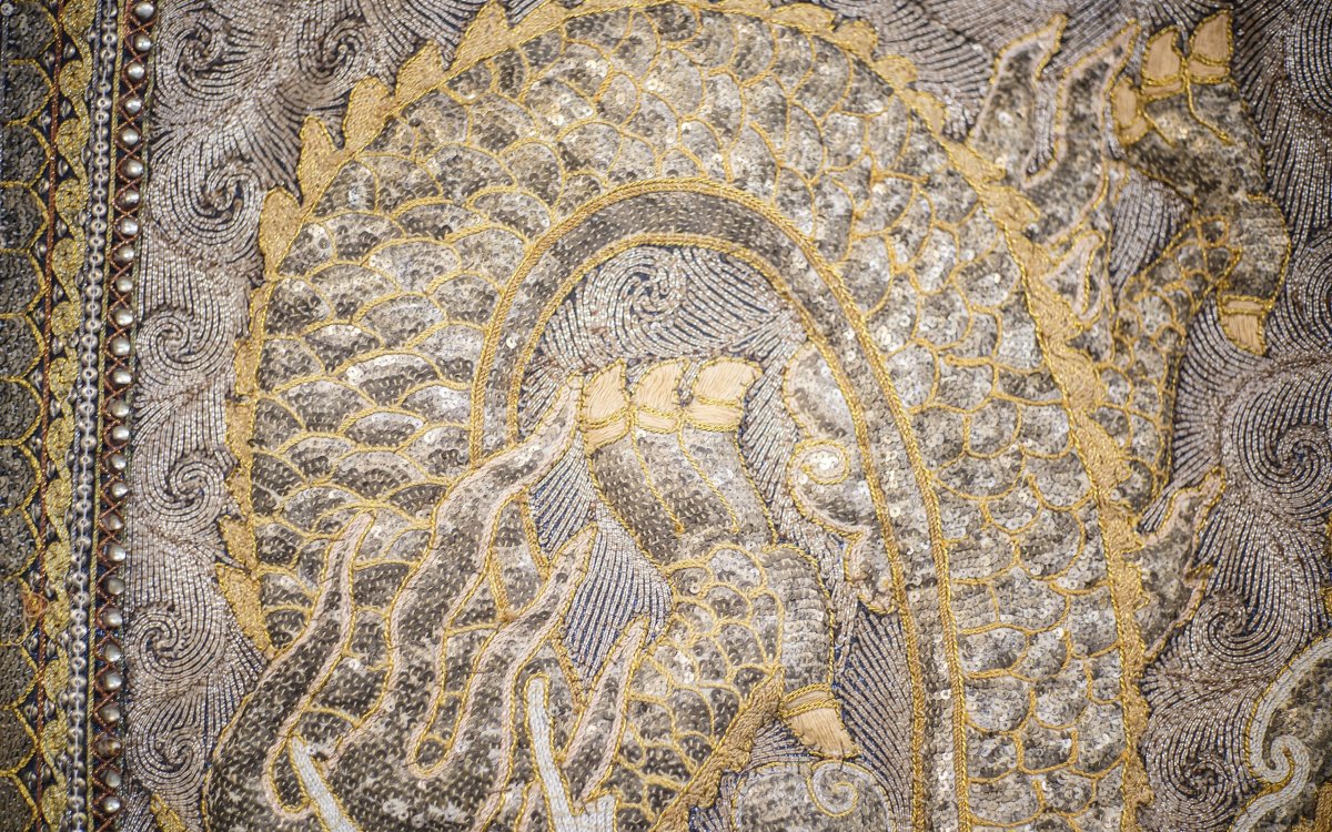 "tiger And Dragon" Tapestry-photo-4