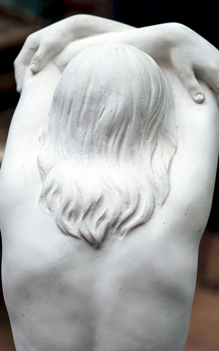 Femme type Vénus-photo-3