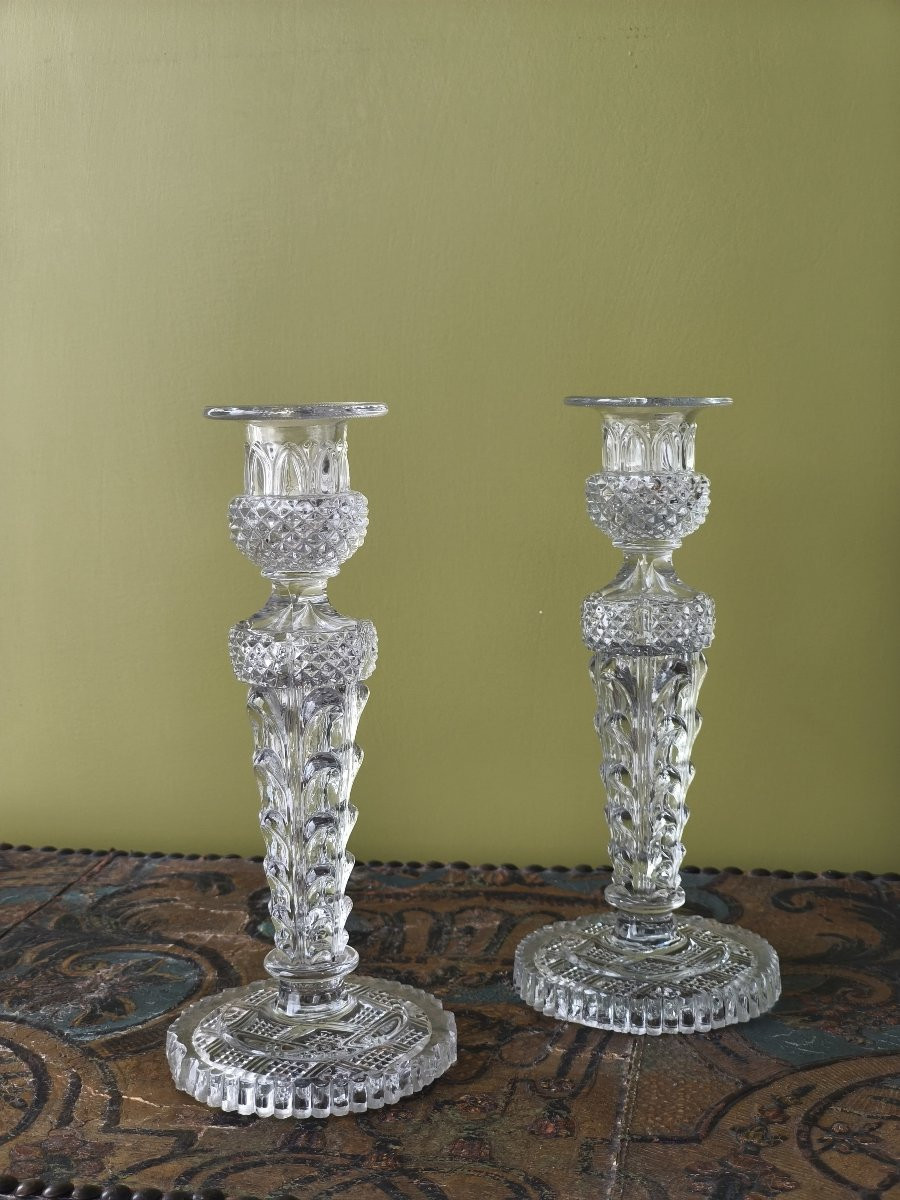 Paire de Bougeoirs en cristal pressé probablement Baccarat (avant 1860)-photo-2