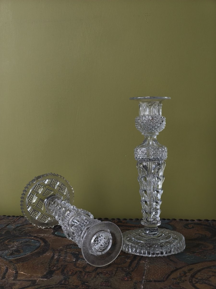 Paire de Bougeoirs en cristal pressé probablement Baccarat (avant 1860)-photo-4