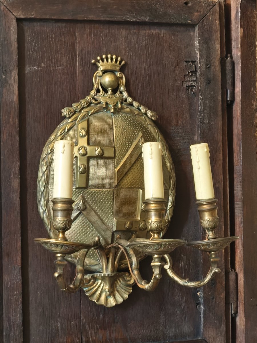 Pair Of Bronze And Brass Armorial Light Reflector Plates 19th Century-photo-2