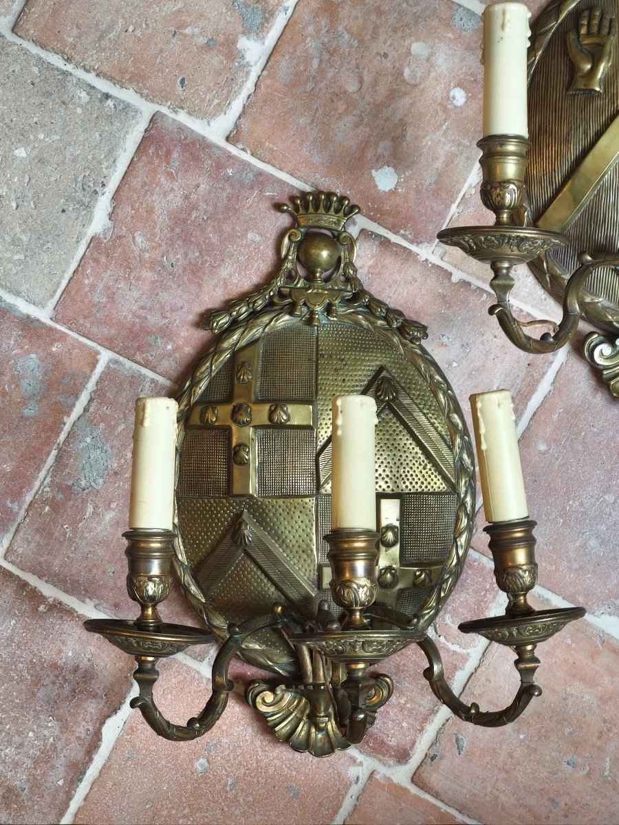 Pair Of Bronze And Brass Armorial Light Reflector Plates 19th Century-photo-2
