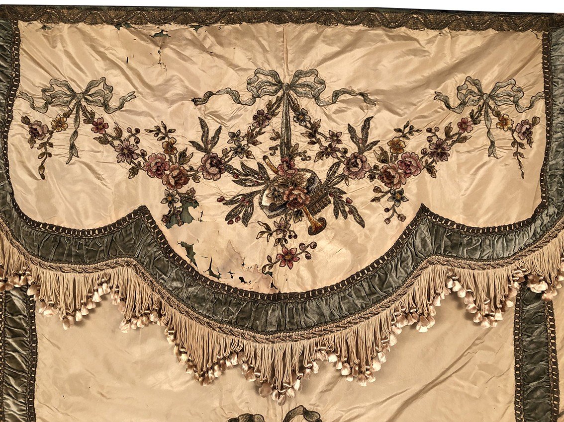 Bedspread Converted Into Silk Portiere With Rich Cannetille Embroidered Decor, 19th Century-photo-2