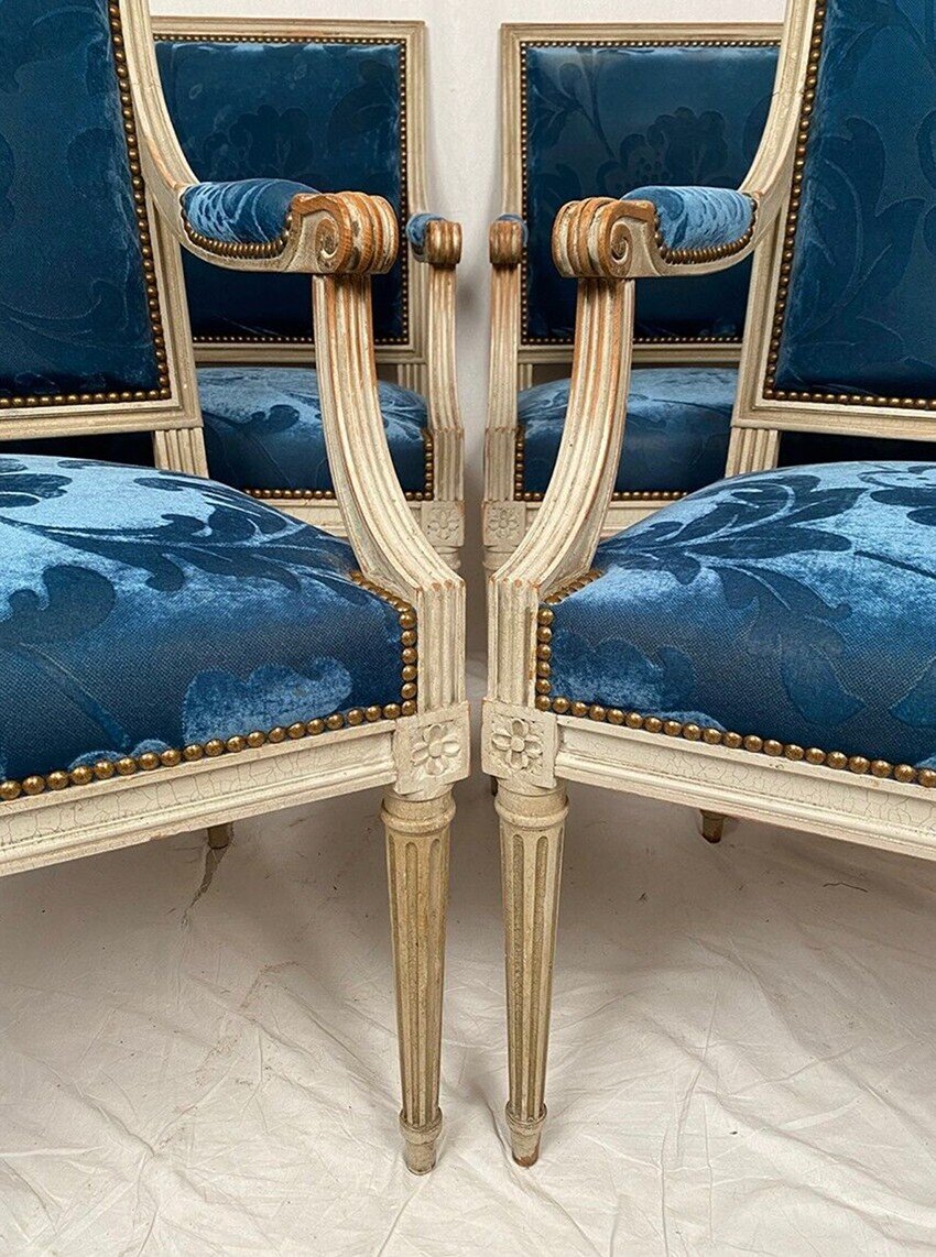Suite Of Four Louis XVI Style Armchairs, White Lacquered Wood And Blue Velvet-photo-3