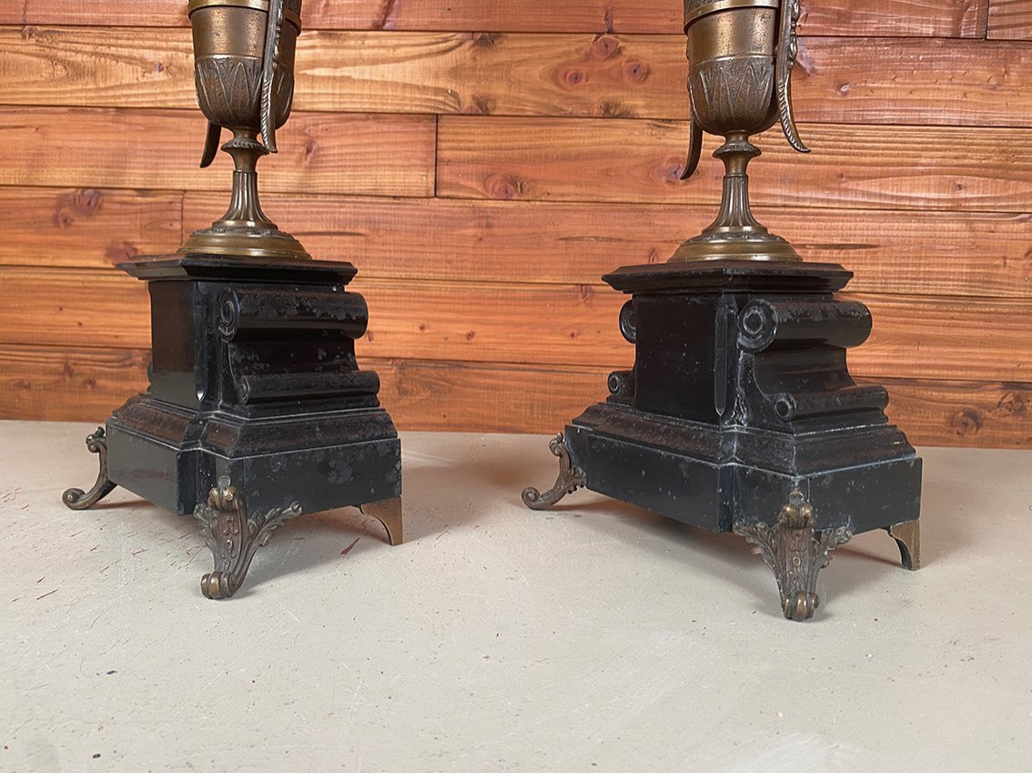 Grande paire de candélabres en bronze et marbre, XIXe-photo-7
