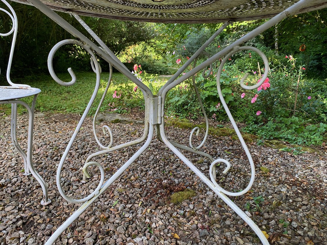 Part Of A White Lacquered Wrought Iron Garden Furniture Set-photo-1