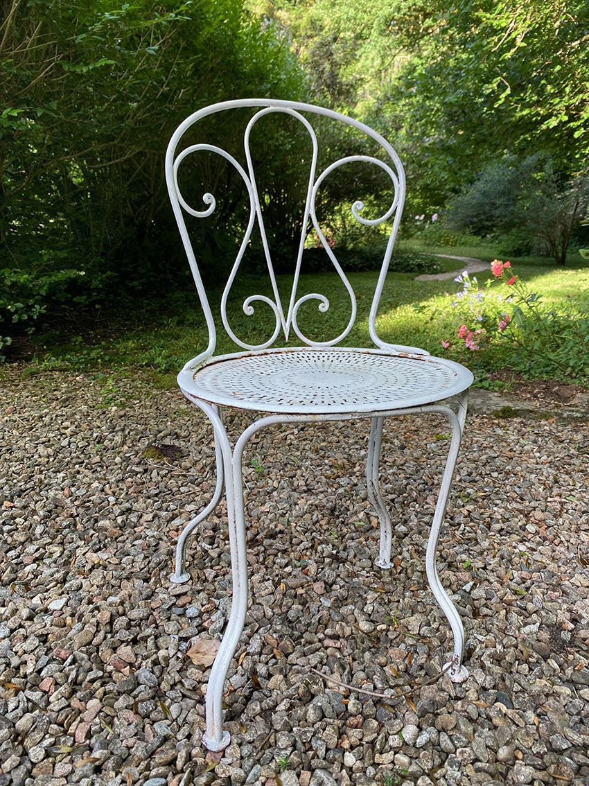 Part Of A White Lacquered Wrought Iron Garden Furniture Set-photo-3