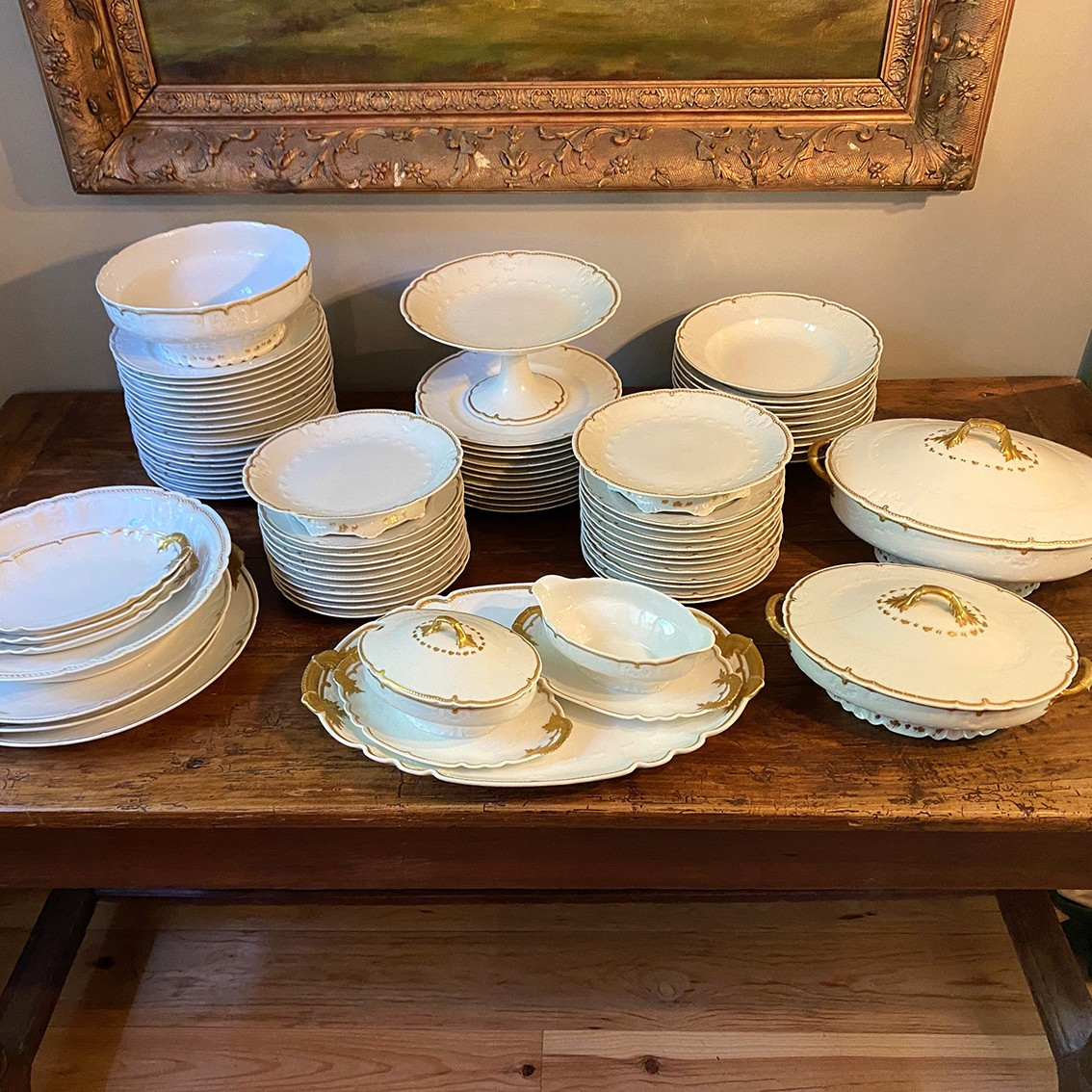 Limoges. White Porcelain Service With Gold Decoration. Goa France, 77 Pieces