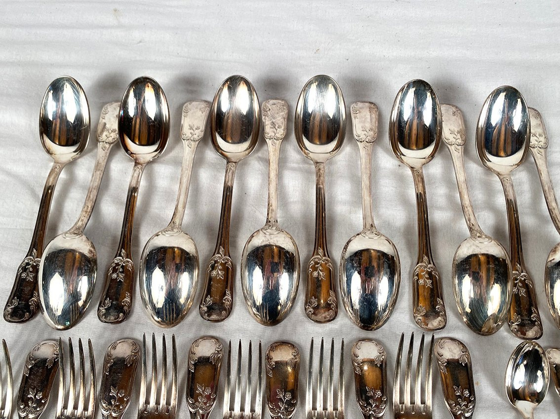 Ménagère en métal argenté de style Louis XV, 84 g. 49 pièces-photo-1