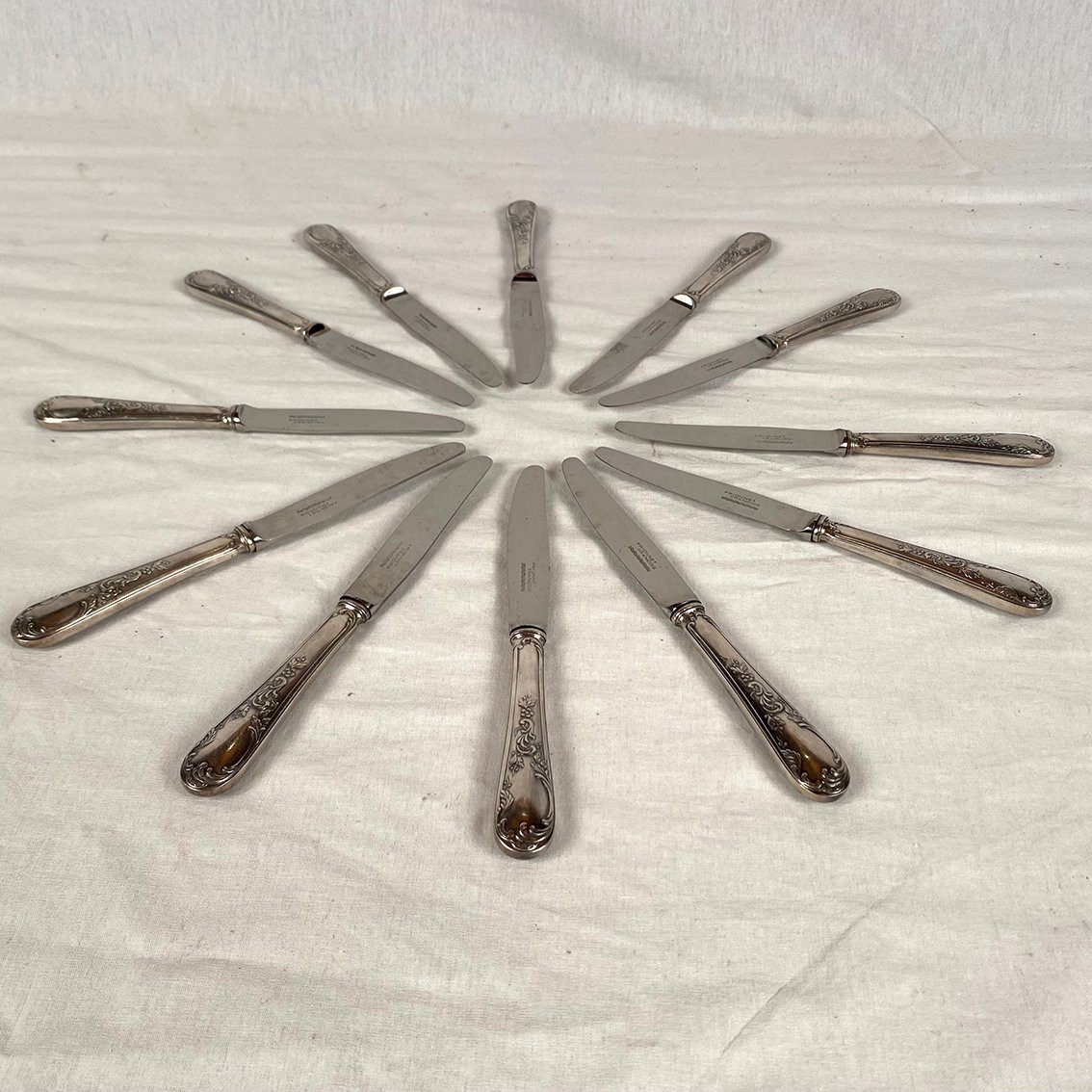 François Frionnet. 12 Silver-plated Fruit Knives In The Louis XV Style-photo-3