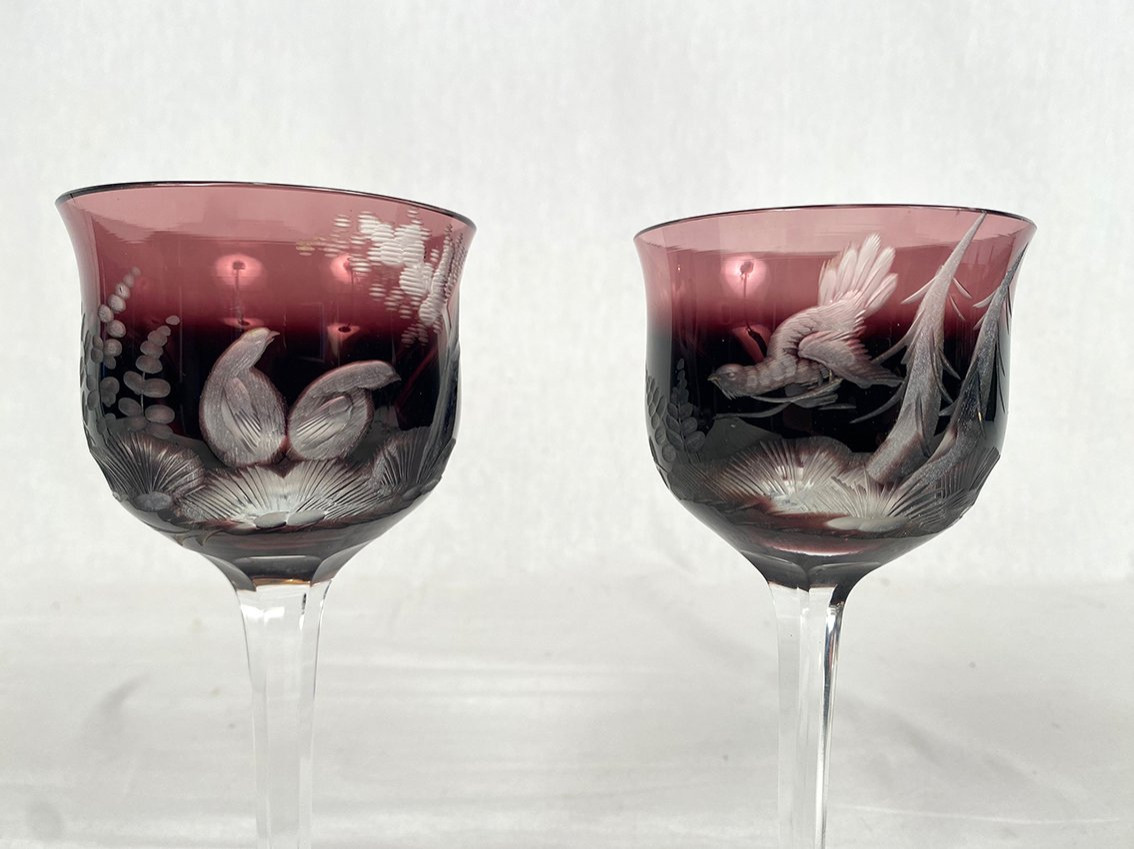 Moser In Karlsbad (czechoslovakia). Six Engraved Purple Crystal Stemmed Glasses-photo-2