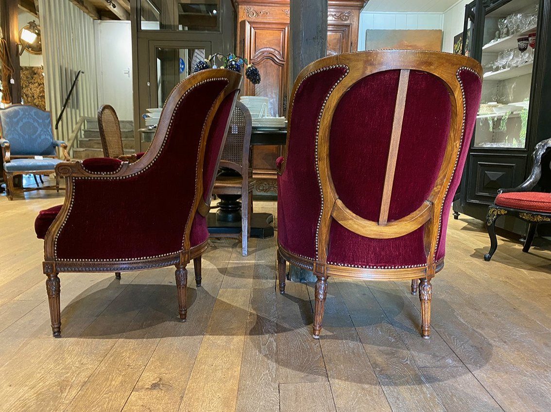 Pair Of Louis XVI Style Armchairs With Medallion Backs. Upholstered In Burgundy Velvet.-photo-7