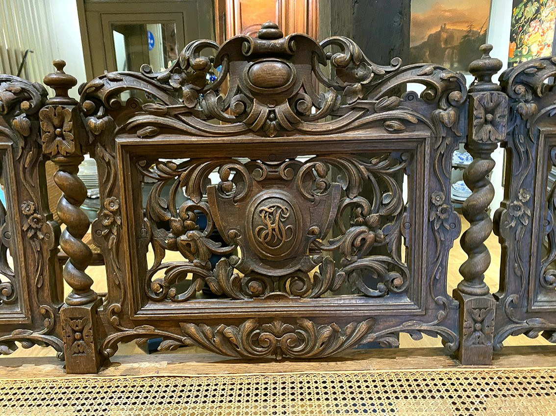 Large, Richly Carved Neo-renaissance Oak Billiard Bench, 19th Century-photo-4