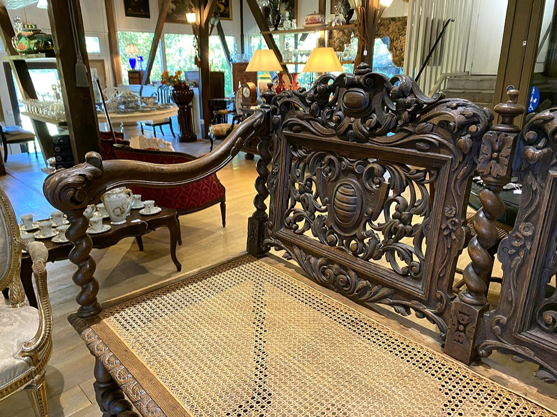 Large, Richly Carved Neo-renaissance Oak Billiard Bench, 19th Century-photo-2